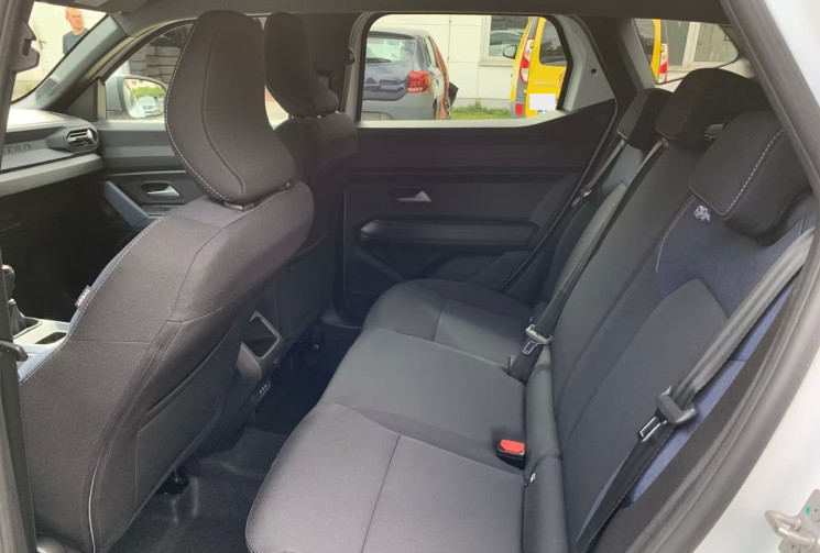 Dacia Duster 1.2 TCE MILD HYBRID 130 CH JOURNEY 4X2 0KMS / GARANTIE CONSTRUCTEUR 