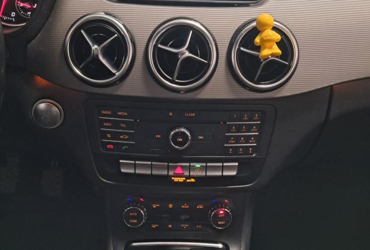 Mercedes Classe B B 200 Phase 2 1.6 i  156 - Intuition - CAMERA - TBE - ENTRETIENT OK - GARANTIE -