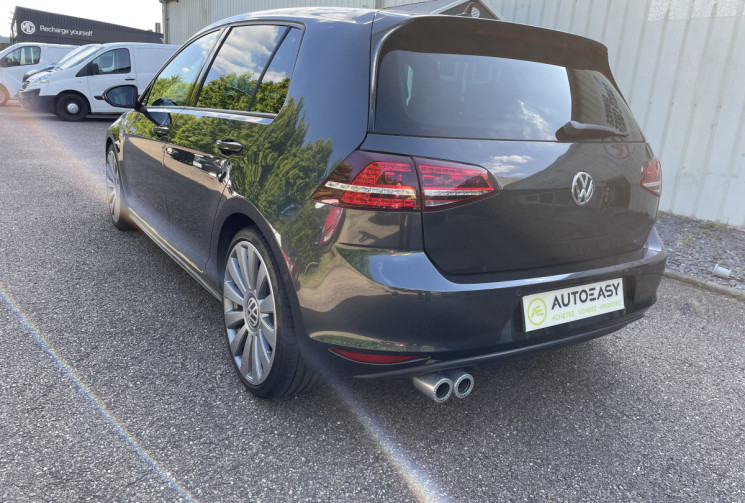 Volkswagen Golf VII 2.0 TDI 184 ch GTD DSG6/Sport & Sound/Toit Ouvrant/Caméra/ GPSRA/