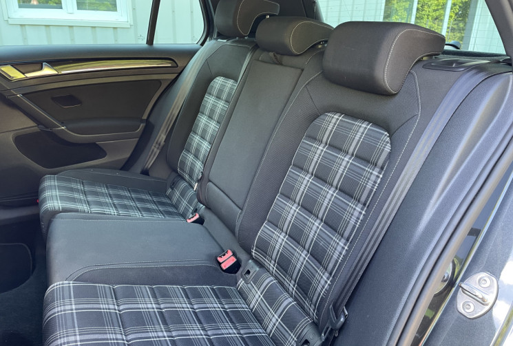 Volkswagen Golf VII 2.0 TDI 184 ch GTD DSG6/Sport & Sound/Toit Ouvrant/Caméra/ GPSRA/