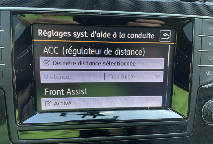 Volkswagen Golf VII 2.0 TDI 184 ch GTD DSG6/Sport & Sound/Toit Ouvrant/Caméra/ GPS