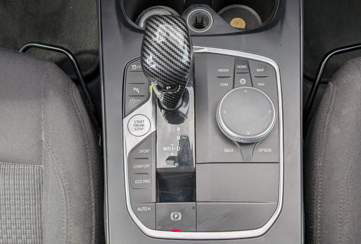 BMW Série 1 118D F40 2.0 D 150 BUSINESS LINE / CARPLAY / ETAT EXCEPTIONNEL / GARANTIE 12 MOIS