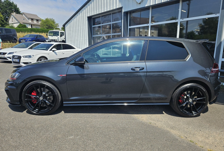 Volkswagen Golf VII PH1 2.0 TSI 265  DSG6 CLUBSPORT RECARO