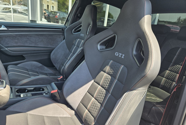 Volkswagen Golf VII PH1 2.0 TSI 265  DSG6 CLUBSPORT RECARO