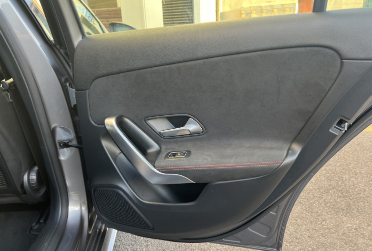 Mercedes Classe A  Hatchback 180 d 1.5 d 7G-DCT 116 cv AMG LINE EDITION