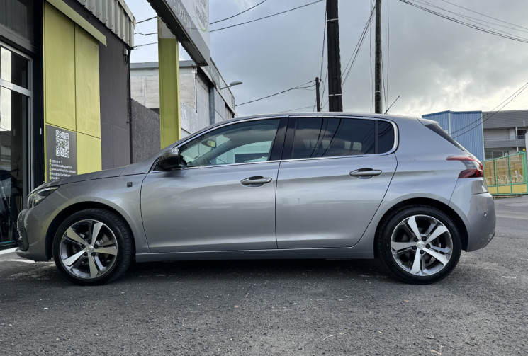 Peugeot 308 II Phase II 1.2 THP Puretech 12V GPF EAT8 130 cv Boîte auto // Tech Edition // Toit pano