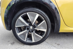 Peugeot 208 e-208 136ch GT Line