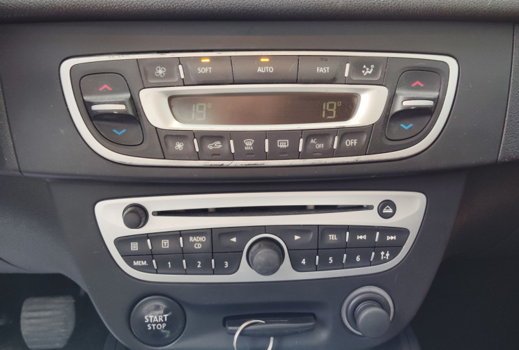 Renault Megane 1.9 DCI 130cv 2 PLACES