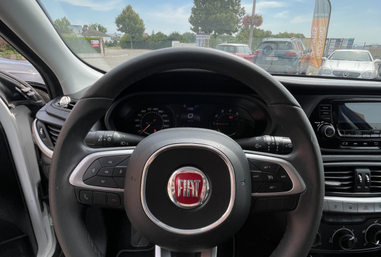 FIAT TIPO 1.4 95ch S/S Ligue 1 Conforama 