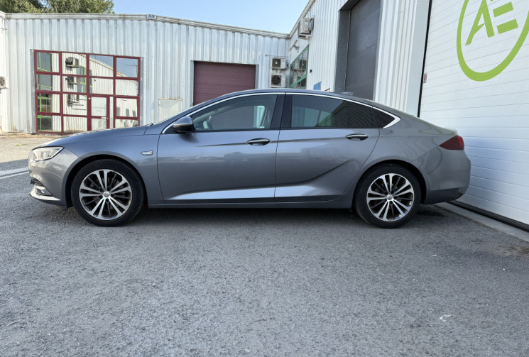 Opel INSIGNIA GRAND SPORT 136cv 1.6 D Innovation * Virtual Cockpit * Carplay * Caméra * BVA * HUD