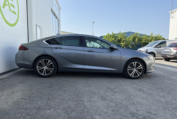 Opel INSIGNIA GRAND SPORT 136cv 1.6 D Innovation * Virtual Cockpit * Carplay * Caméra * BVA * HUD