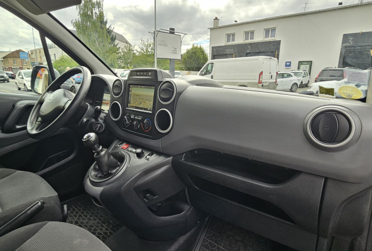 Peugeot Partner Standard 1.6 BlueHDi 120 ch Premium GPS + CARPLAY 