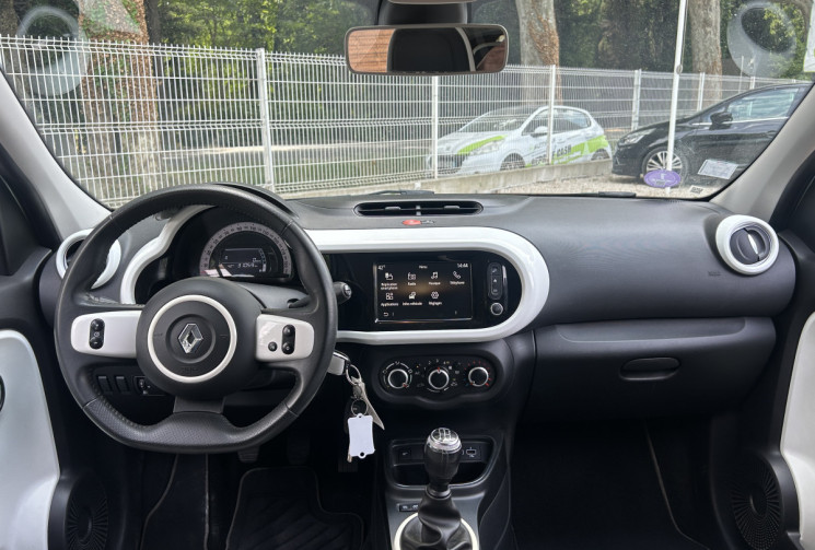 Renault Twingo III Phase 2 1.0 SCe 75 Intens moteur à chaîne / Entretien régulier
