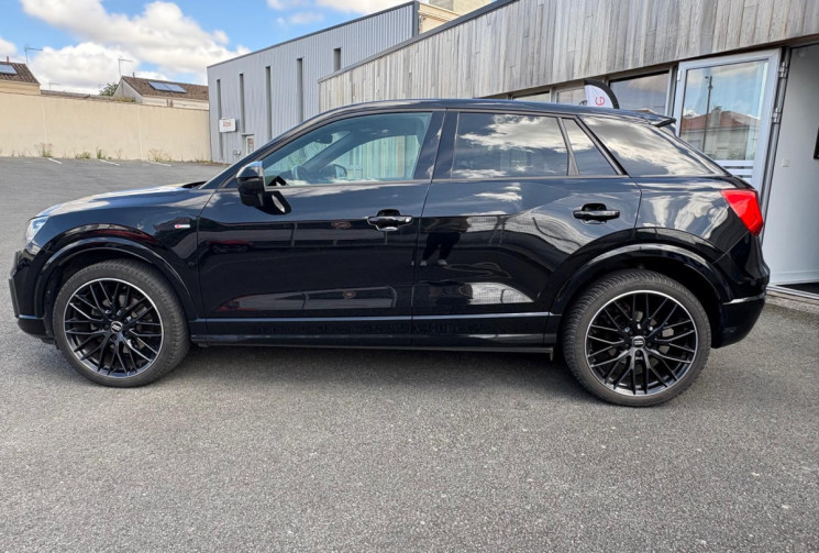 Audi Q2 1.6 TDI 116 SLINE / TRES BON ETAT/ BOITE AUTOMATIQUE/ GARANTIE 12 MOIS 