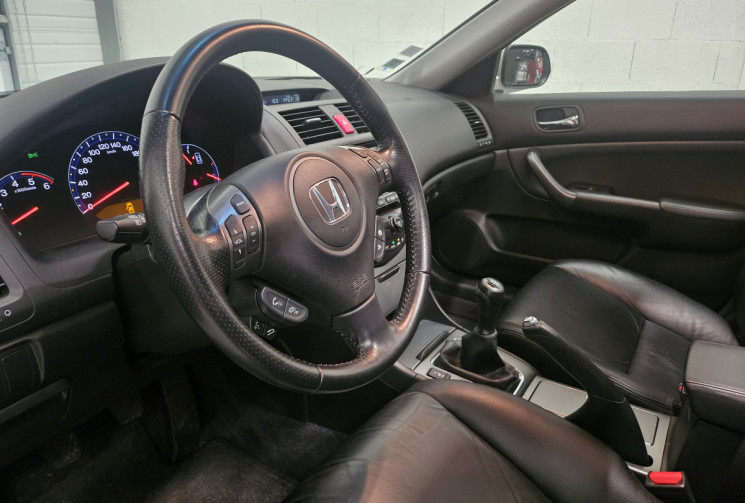 Honda ACCORD  2.2i CDTi 140 cv executive 75000 klm !!!