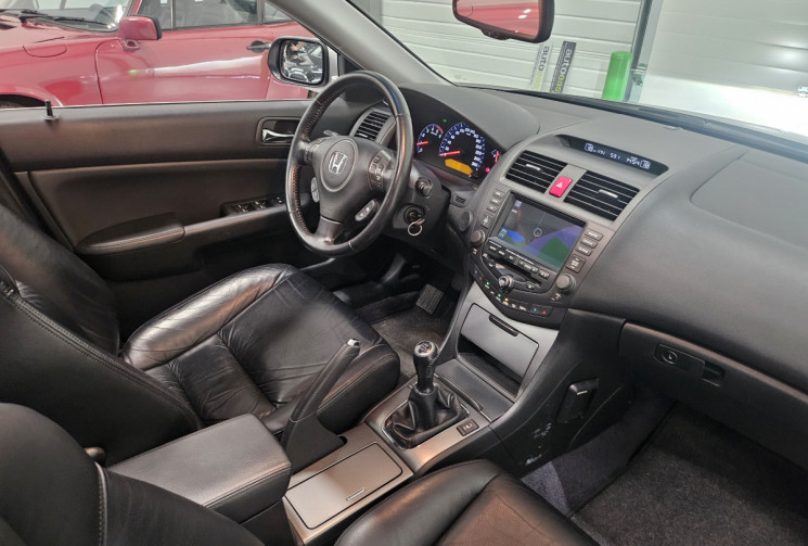 Honda ACCORD  2.2i CDTi 140 cv executive 75000 klm !!!