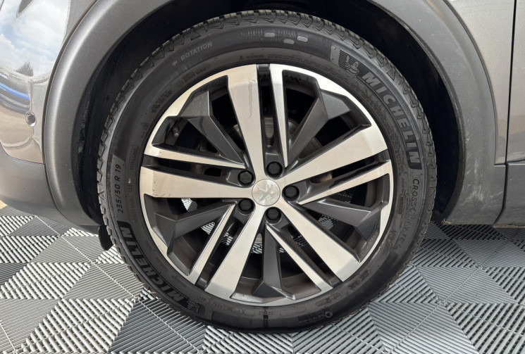 Peugeot 3008 2.0 BLUEHDI EAT6 180 GT / ENTRETIEN PEUGEOT 