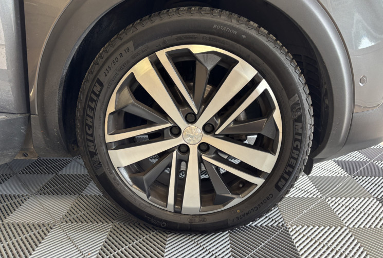 Peugeot 3008 2.0 BLUEHDI EAT6 180 GT / ENTRETIEN PEUGEOT 