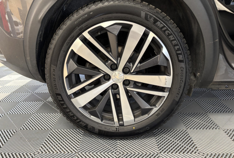 Peugeot 3008 2.0 BLUEHDI EAT6 180 GT / ENTRETIEN PEUGEOT 