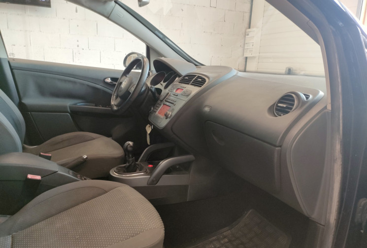 SEAT Altea 1.9 TDi 105 ch FAP Stylance