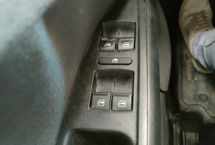 SEAT Altea 1.9 TDi 105 ch FAP Stylance