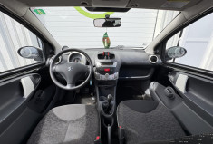 Peugeot 107 1.0 URBAN MOVE 68 cv * 5 portes * Climatisation * Roue de Secours