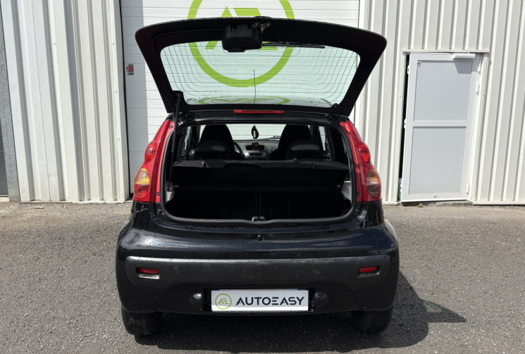 Peugeot 107 1.0 URBAN MOVE 68 cv * 5 portes * Climatisation * Roue de Secours