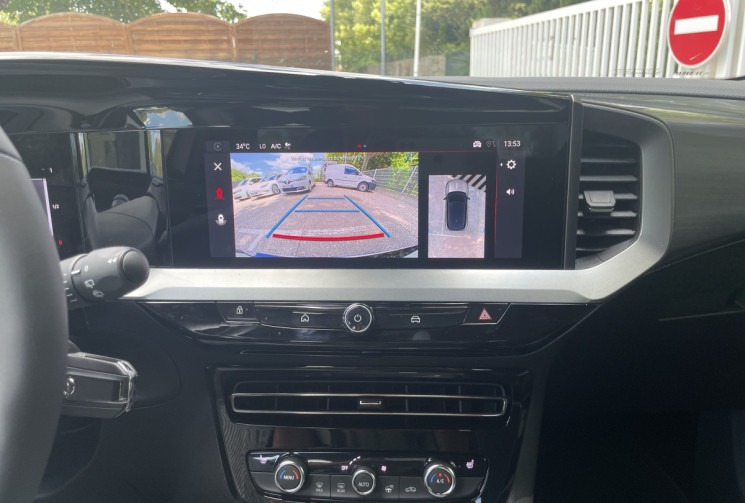 Opel Mokka  1.2 T Hybrid 136 GS * 1ère main / JA 18 / Sellerie Vegan / CarPlay / 2900 km seulement