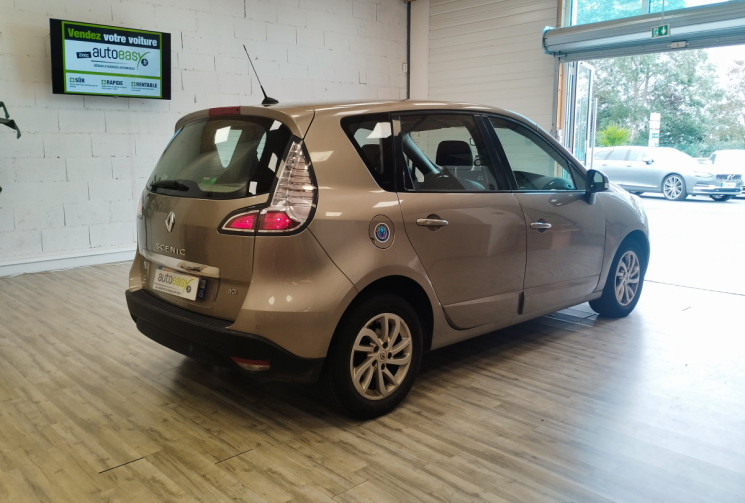 Renault Scénic III Phase 2 1.5 dCi FAP eco2 S&S eco2 110 cv