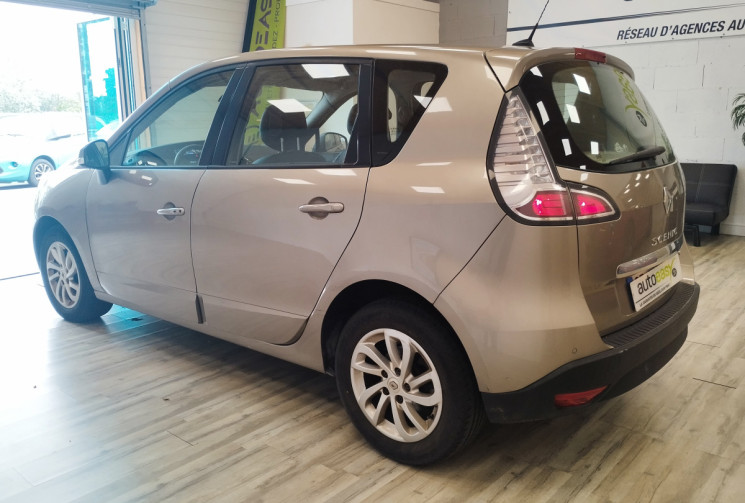 Renault Scénic III Phase 2 1.5 dCi FAP eco2 S&S eco2 110 cv