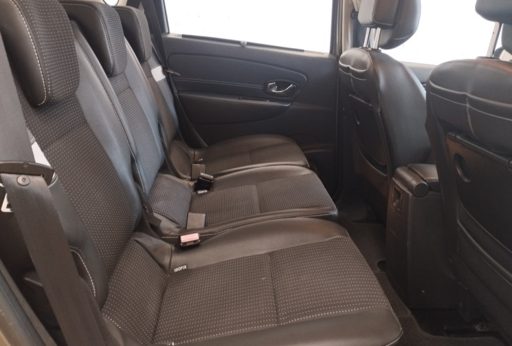Renault Scénic III Phase 2 1.5 dCi FAP eco2 S&S eco2 110 cv