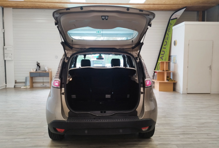 Renault Scénic III Phase 2 1.5 dCi FAP eco2 S&S eco2 110 cv