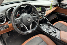 Alfa Romeo Giulia Super 2.2 JTD 180 cv BVA EAT8 Distribution neuve