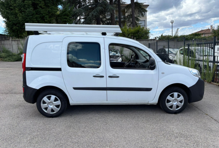 Renault KANGOO EXPRESS 1.5 DCI 110 ch / 8325 HT / GRAND CONFORT