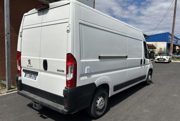 Peugeot Boxer 2.2 BLUEHDI 165 cv H2 L3 Asphalt pour Amenagement camping car 