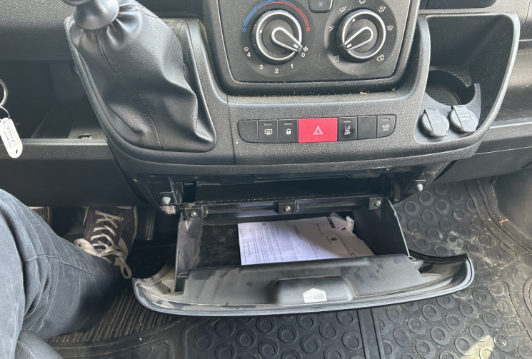 Peugeot Boxer Pour Aménagement 2.2 BLUEHDI 165 cv H2 L3 Asphalt  