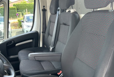 Peugeot Boxer 2.2 BLUEHDI 165 cv H2 L3 Asphalt pour Amenagement camping car 
