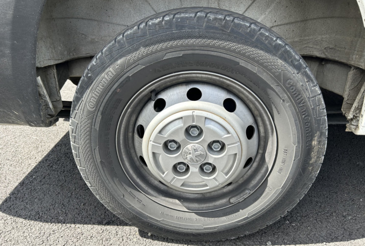 Peugeot Boxer Pour Aménagement 2.2 BLUEHDI 165 cv H2 L3 Asphlat 