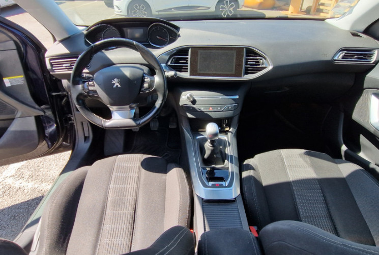 Peugeot 308 1.6 BLUE HDI 120 CV ALLURE 5 PORTES
