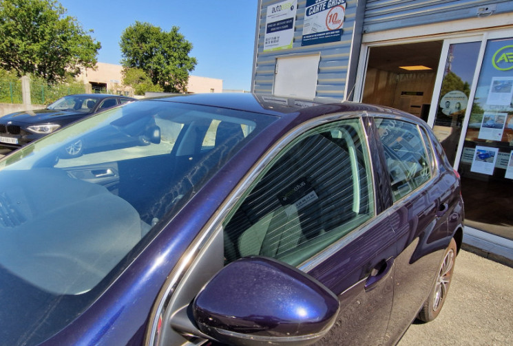 Peugeot 308 1.6 BLUE HDI 120 CV ALLURE 5 PORTES