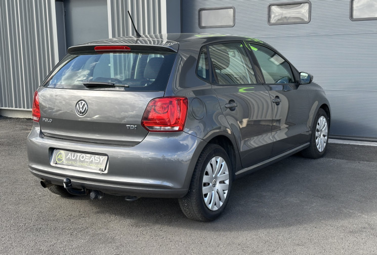Volkswagen Polo V 5 portes 1.6 TDI 90 cv CONFORTLINE - Attelage