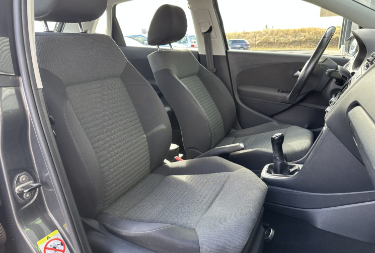 Volkswagen Polo V 5 portes 1.6 TDI 90 cv CONFORTLINE - Attelage