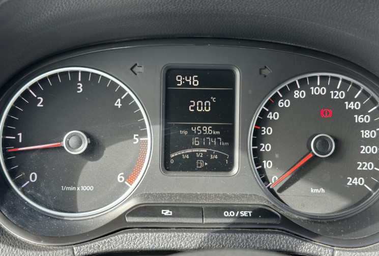 Volkswagen Polo V 5 portes 1.6 TDI 90 cv CONFORTLINE - Attelage