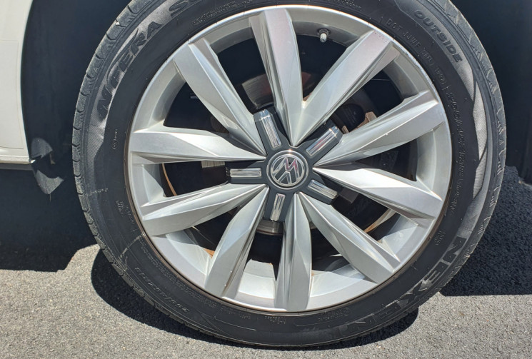 Volkswagen Transporter T6.1 2.0 TDI Fourgon DSG7 150 cv MOTEUR 1800KMS  