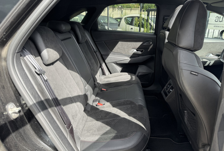 DS DS 7 Crossback / 2.0 BLUEHDI / 180 CH / PERFORMANCE LINE / Toit ouvrant