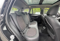 BMW X1 sDrive18dA 150 ch xLine / Toit ouvrant panoramique en verre / Attelage