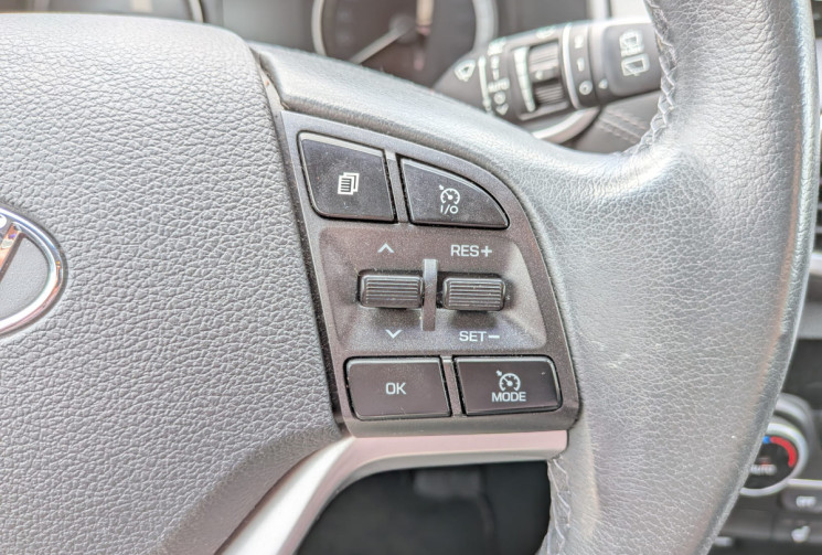 Hyundai Tucson III 1.6 CRDI 2WD 115 SELECTIVE / TRES BON ETAT / GARANTIE 12 MOIS