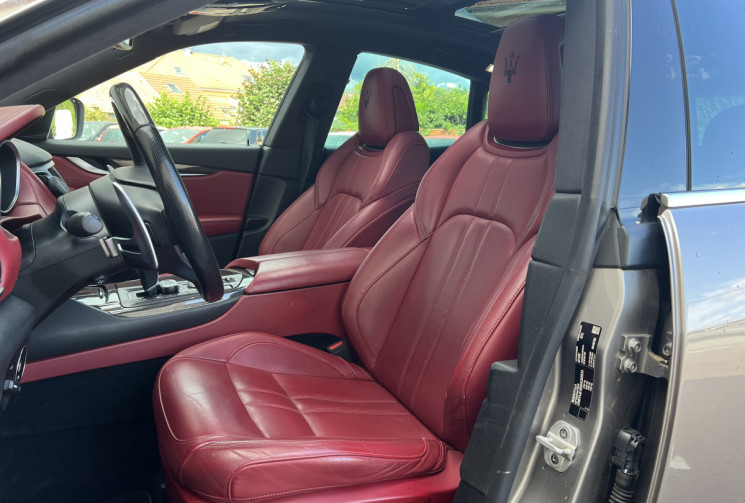Maserati Levante S Q4 3.0 i 24V 430 cv Boîte auto