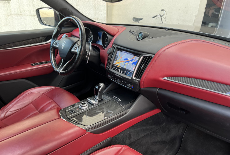 Maserati Levante S Q4 3.0 i 24V 430 cv Boîte auto