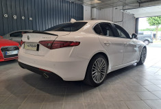 Alfa Romeo Giulia  2.2 JTD 180 SUPER AT8 - SUPERBE - ENTRETIEN - GTIE 